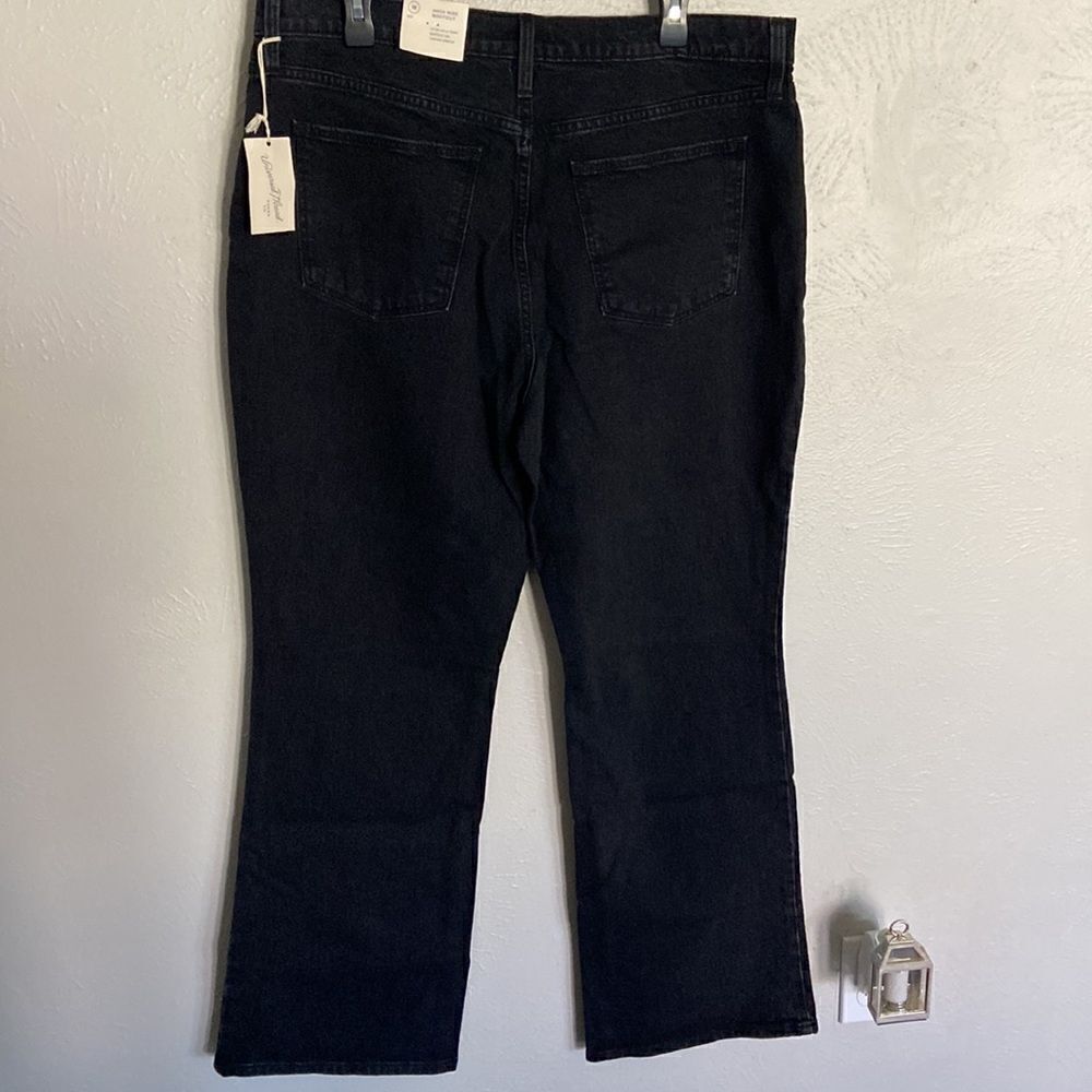 Women's High-Rise Bootcut Jeans - Universal Thread™ Black - Picture 7 of 15